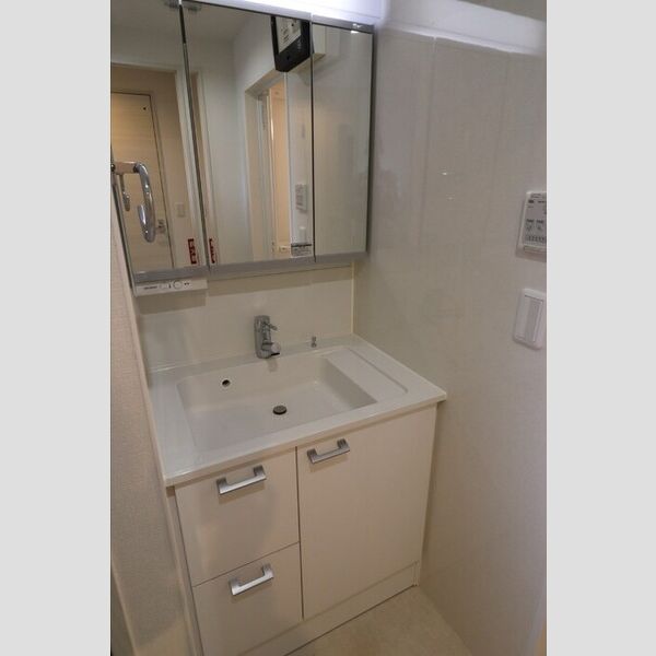 洗面所 (702洗面化粧台)