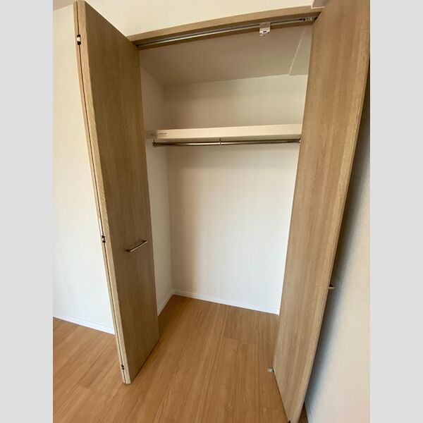 収納 (403 クローゼット)
