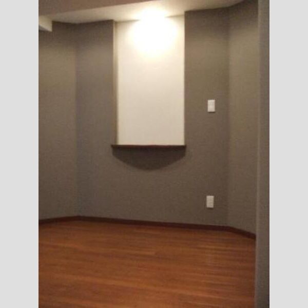 その他 (円形スペース)