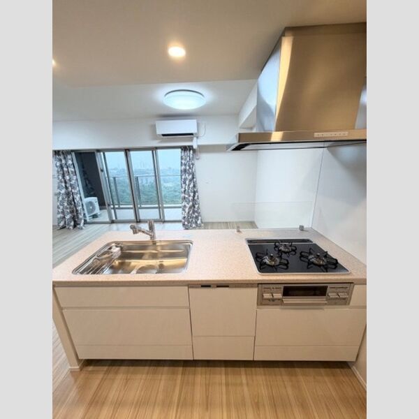 キッチン (703　キッチン)