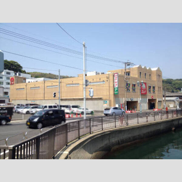 現地周辺 (エレナ平戸店)