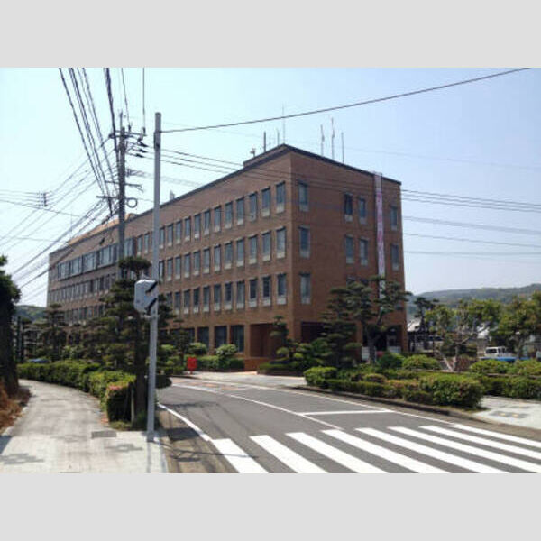現地周辺 (平戸市役所)