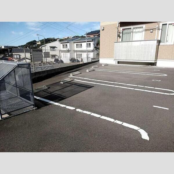 駐車場 (駐車場)