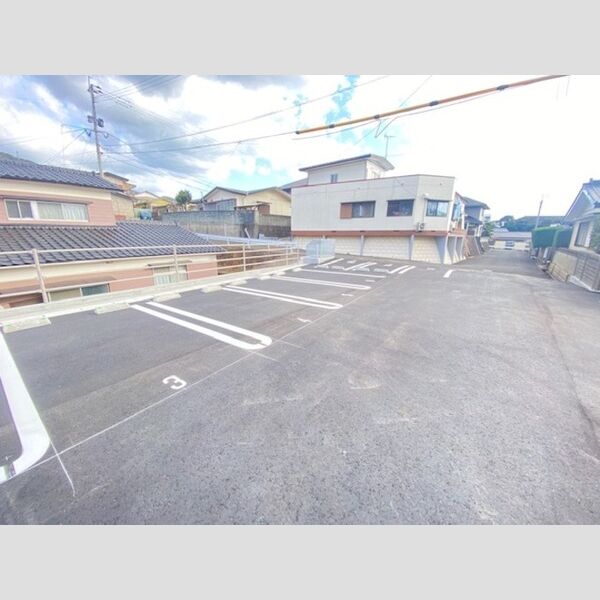 駐車場 (駐車場)