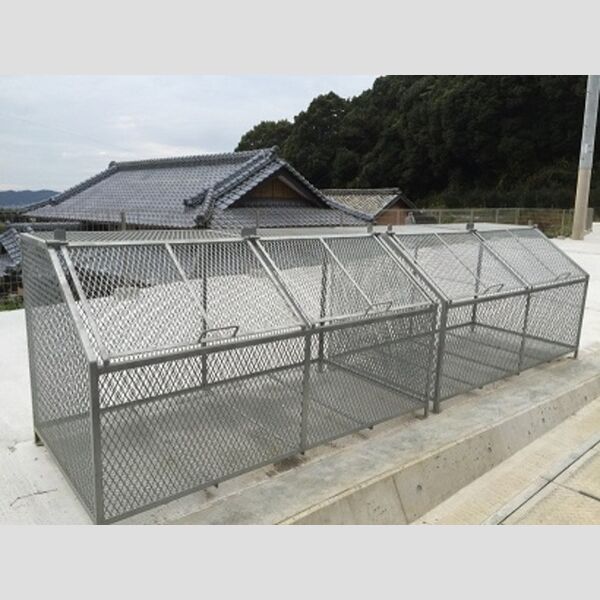 現地周辺 (ゴミステーション)