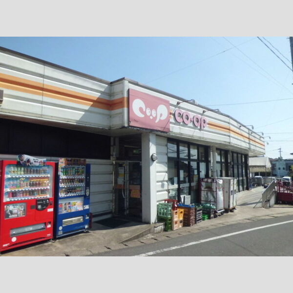 現地周辺 (ララコープ黒髪店　933m)
