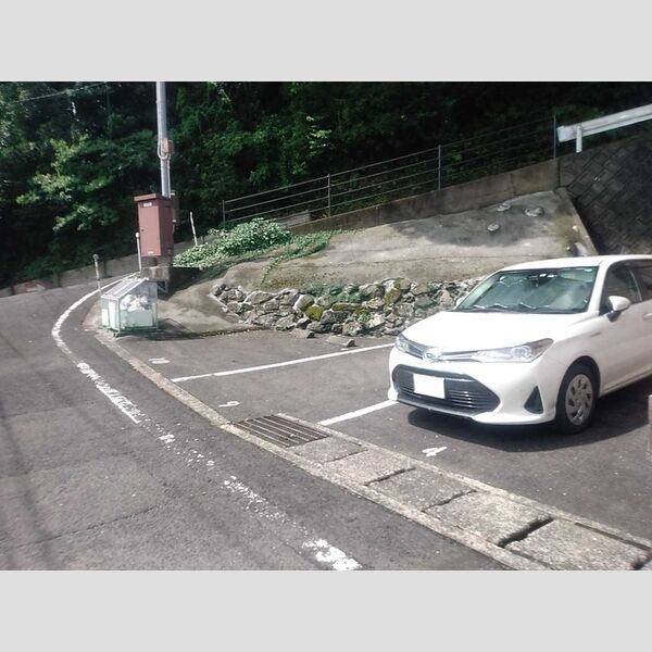 駐車場 (駐車場)
