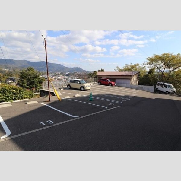 駐車場 (駐車場)