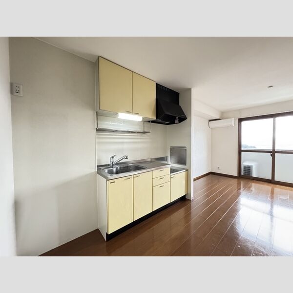 キッチン (205　キッチン)