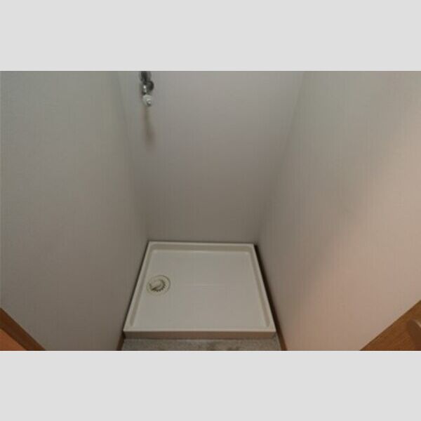 その他 (室内洗濯機置き場)