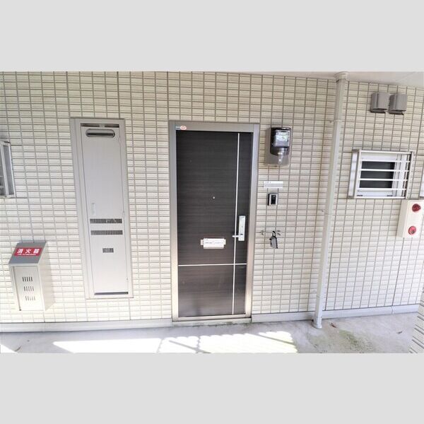 玄関 (103 玄関)