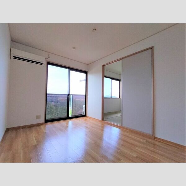 その他 (203　洋室)