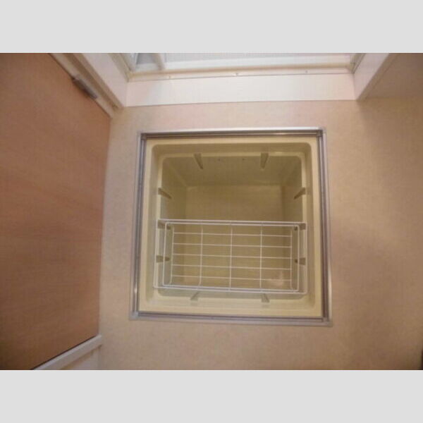 その他 (床下収納)