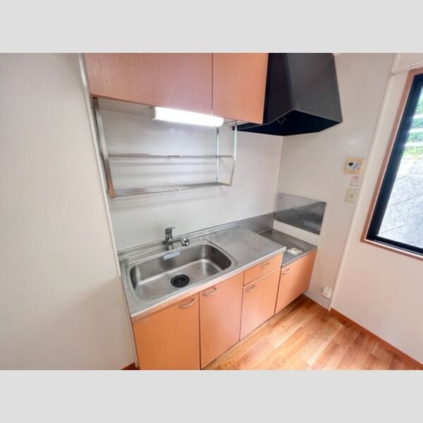 キッチン (105　キッチン)