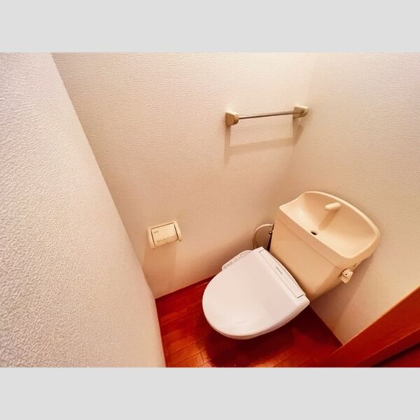 トイレ (105　温水洗浄暖房便座)