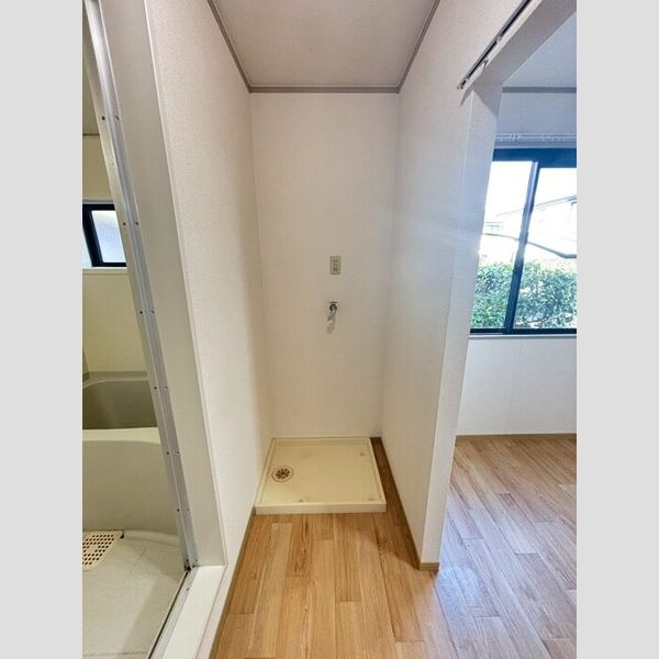 その他 (室内洗濯機置場)