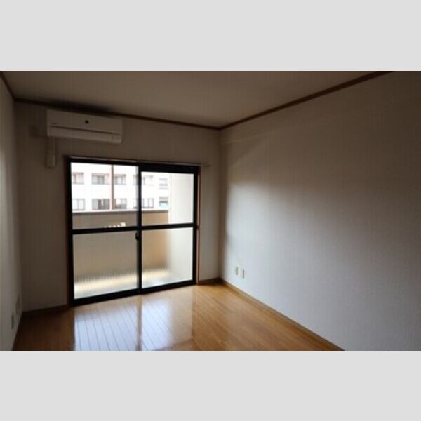 その他 (洋室6帖)