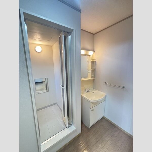 洗面所 (洗面所)