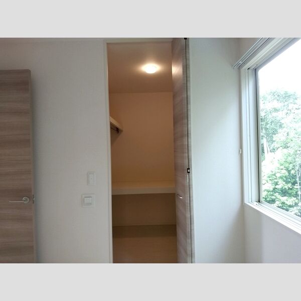 収納 (105　ウォークインクローゼット)