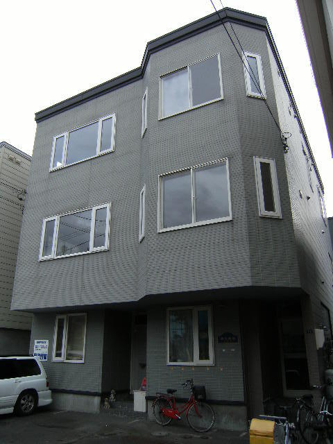 瀬比亜館北10条 画像1