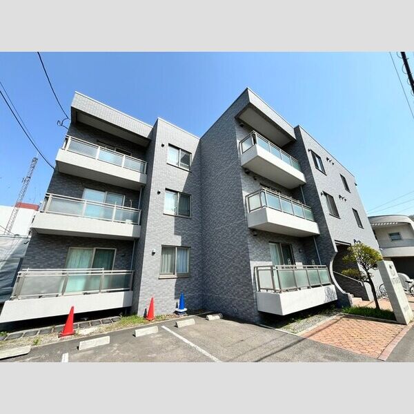 リアプロマンション外観