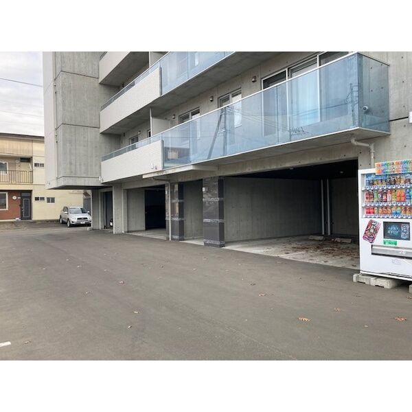 ミュンヘンスクエアⅡ番館 画像1
