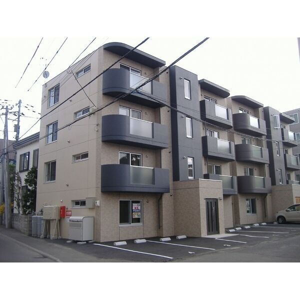 クラリス南平岸 画像1