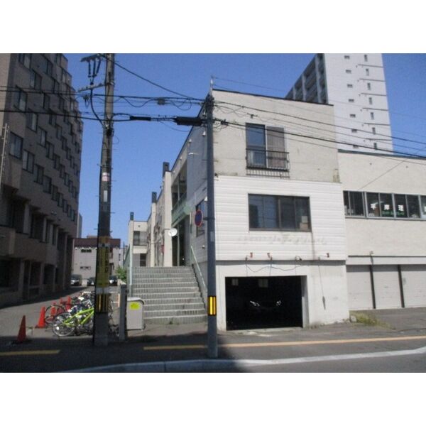 三和ビル 画像1