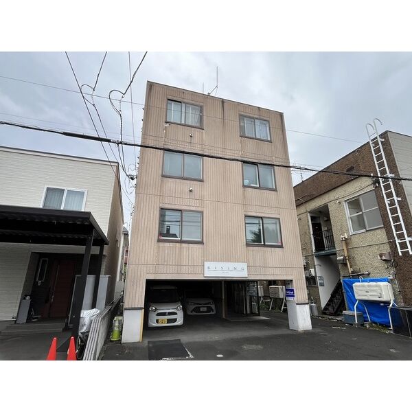 RISING BLDG 画像2