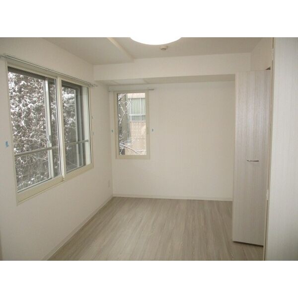 EATON RESIDENCE中の島 画像8