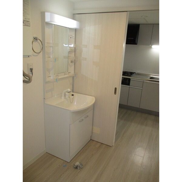 EATON RESIDENCE中の島 画像13