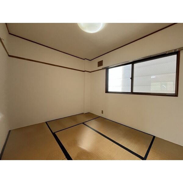 A Court 画像4
