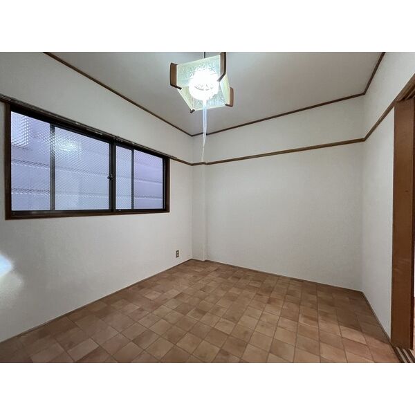 A Court 画像4