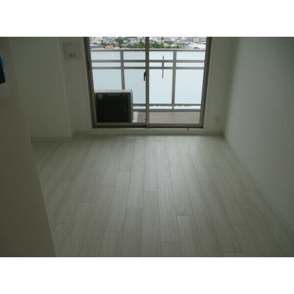 ブランTAT尼崎七松町Iの室内写真2枚目