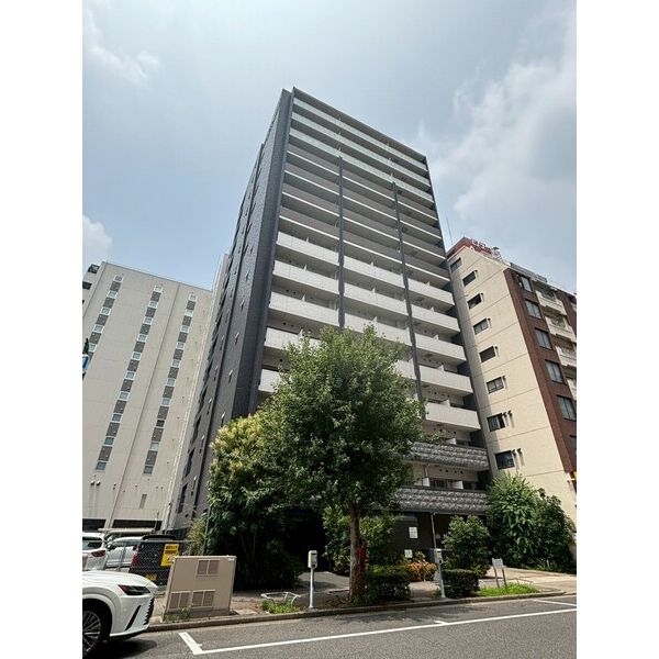 リアプロマンション外観