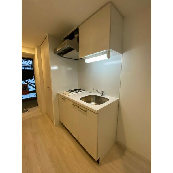 クレストタップ京橋の室内写真2枚目