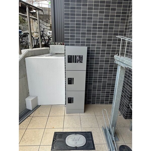 ヴィラナリー関目の外観2枚目