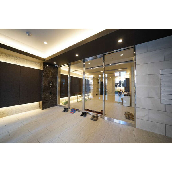 プランドール新大阪の外観2枚目