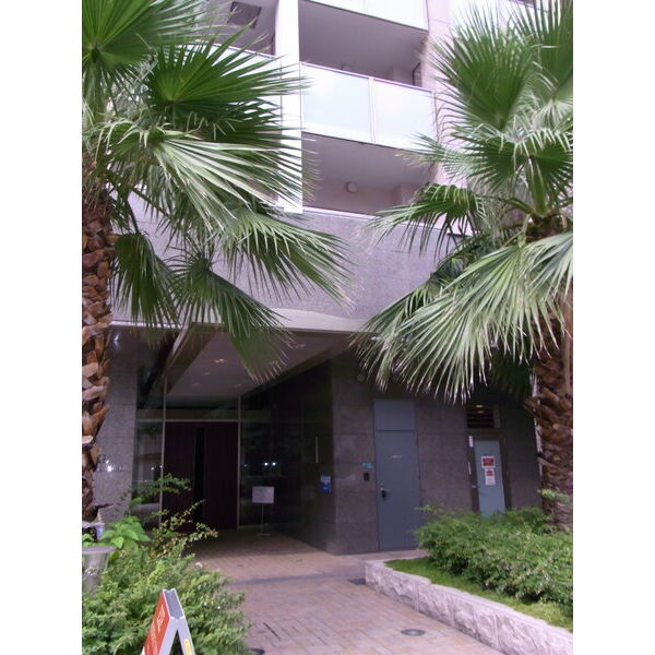 エグゼレジデンスタワーの外観4枚目