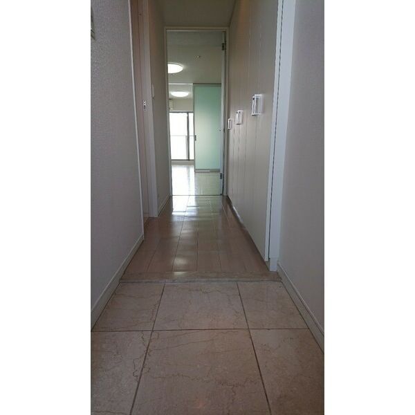 エグゼレジデンスタワーの室内写真3枚目