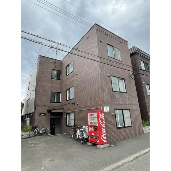 シャネル栄町壱番館 画像1