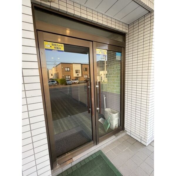 ニューパークマンション 画像2