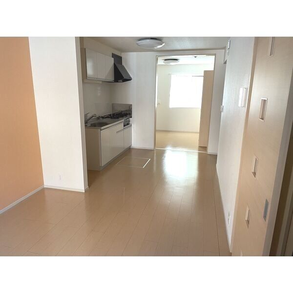 グロースハイツ新石切IIの室内写真1枚目