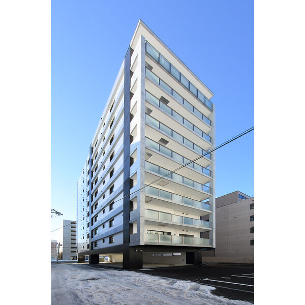 ラディア近代美術館前 画像2