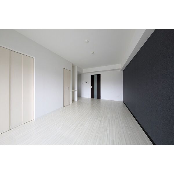 ラディア近代美術館前 画像12