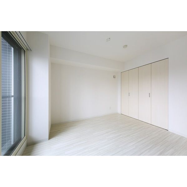 ラディア近代美術館前 画像13