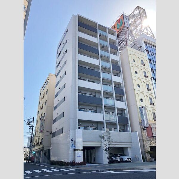 リアプロマンション外観