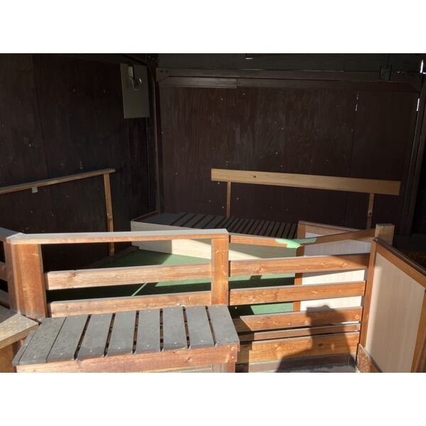 敷地内／建物
