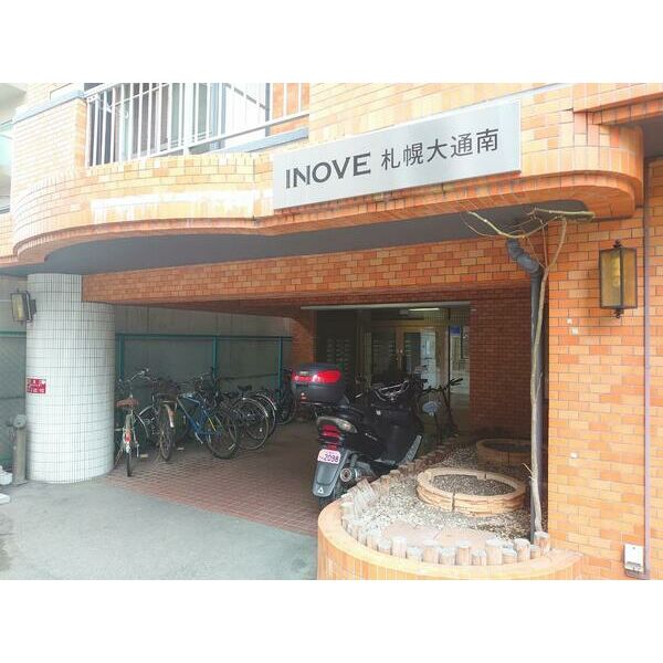 イノベ札幌大通南 画像2