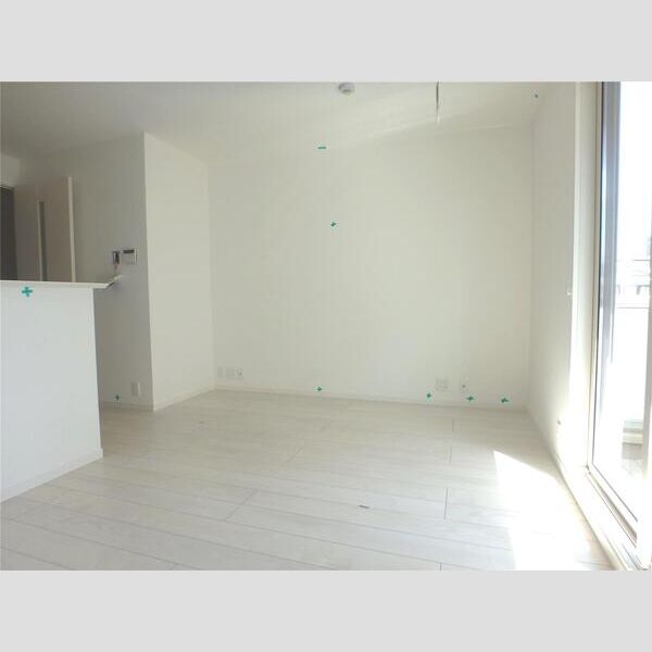 トリニティI号館の室内写真1枚目